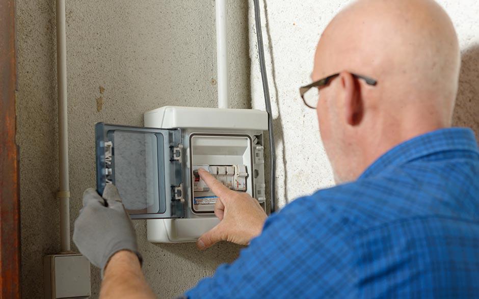 électricien à domicile Combs-la-Ville